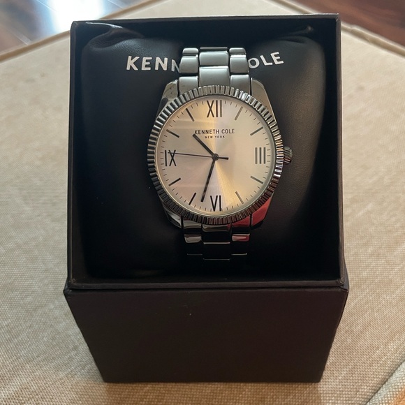 Kenneth Cole Other - Kenneth Cole Classic Silver-Tone Watch